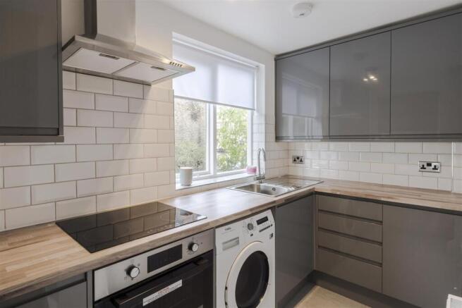 Kitchen_1.jpg