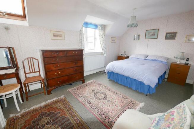 BEDROOM TWO