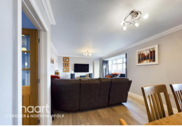 4-bed detached on Westcliff Avenue, Cromer, £450,000