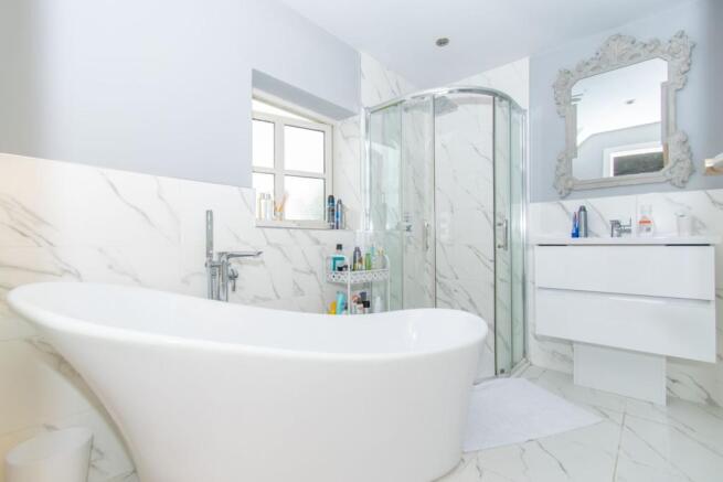 Master En-suite