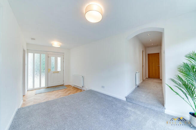 4 bed Detached Bungalow for sale Image 11