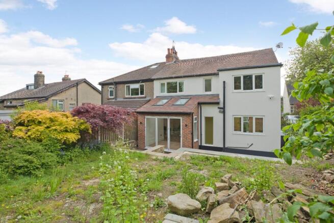 4 bed Semi-Detached for sale Image 10
