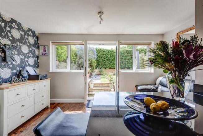 36FarnabyDrive(Interior)(11of25).jpg