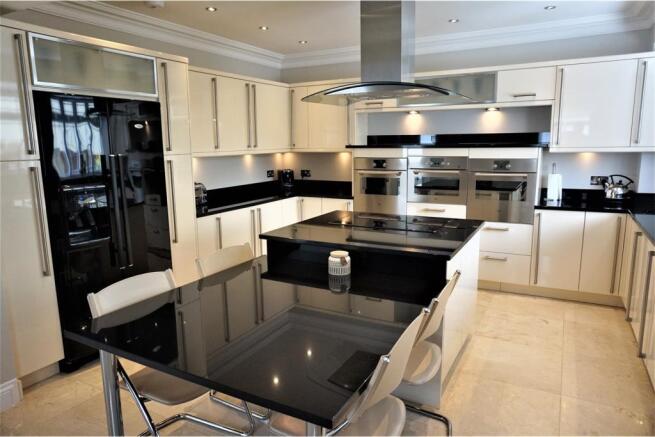 Kitchen / Diner