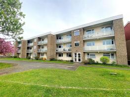 Flat 10, Belmaine Court, Collington Lane East, Bexhill-on-sea TN39 3RH
