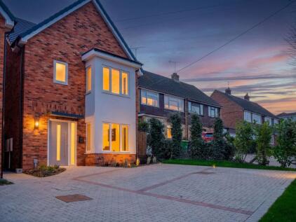 Down Hall Road, Rayleigh, SS6