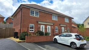 23, Juniper Close, Paignton TQ4 7UA
