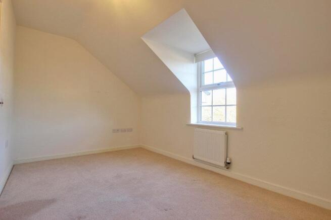 3 bed House to rent Image 12