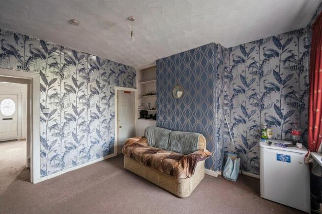 3 bed Terraced for sale Image 6