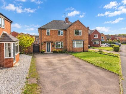 Ascot Drive, Longford, Cannock, WS11