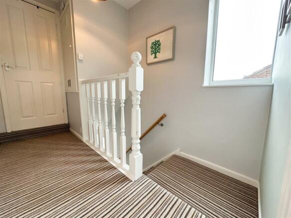 FIRST FLOOR LANDING AND STAIRS