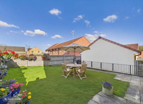 EWEMOVE SOUTH MOLTON - 19 SYCAMORE DRIVE