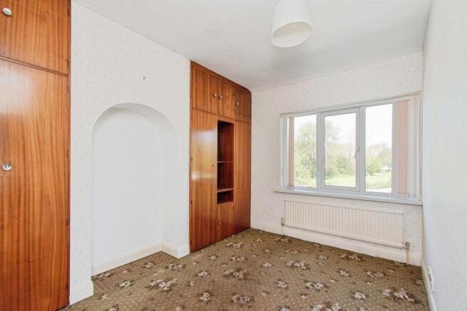 3 bed Semi-Detached for sale Image 11