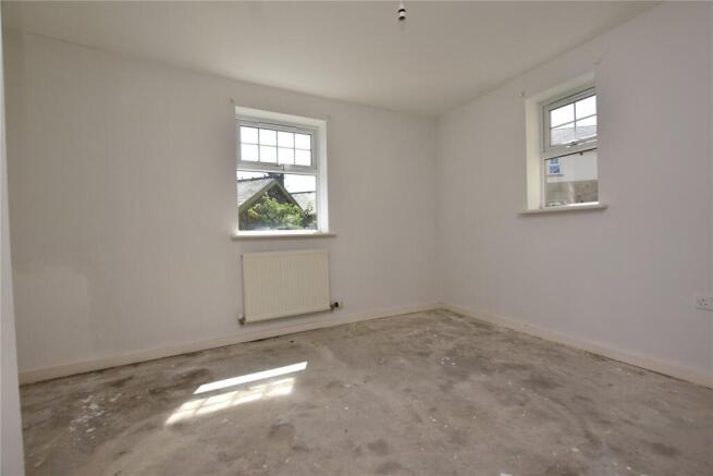 2 bed Apartment for sale Image 4