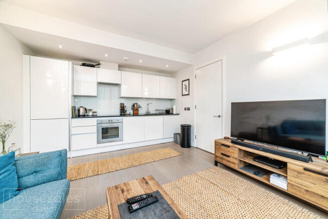 Kitchen/Lounge