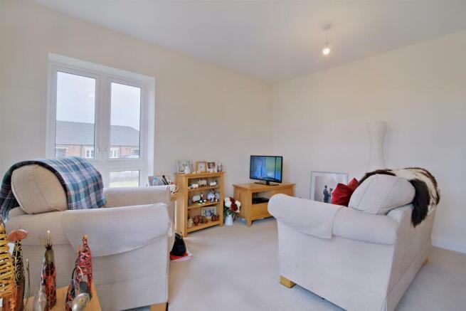2 bed Apartment for sale Image 12
