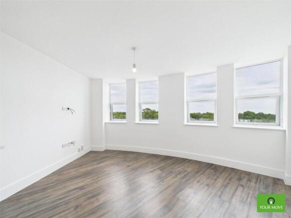 Kitchen/Living Area
