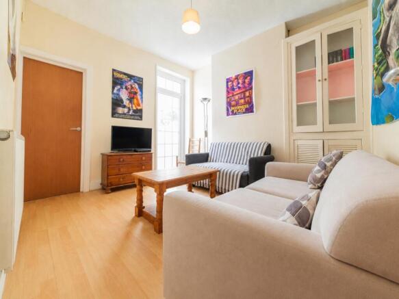 Call 02920 454555 to secure your viewing_3