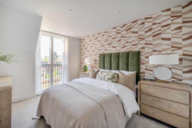 Hobbs Close,
West Byfleet,
KT14 6FF photo 4