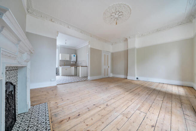 1298589-45-682f5f...