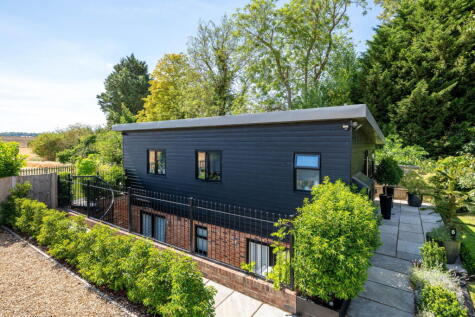 Waterloo Lane, Holwell, Hitchin, SG5 3ST