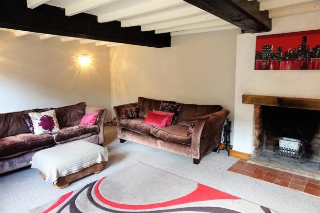 Lounge 2