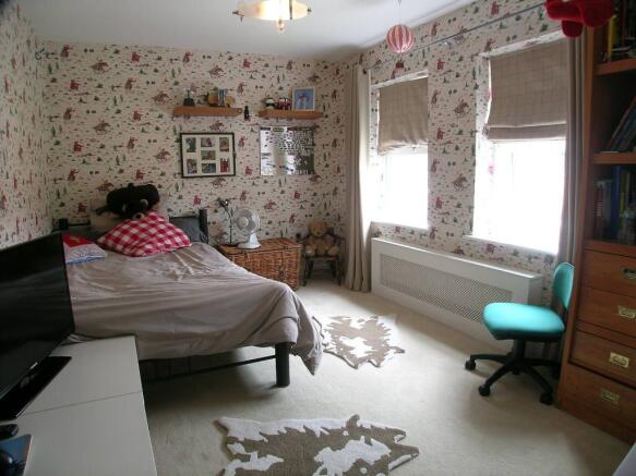 Photo 12