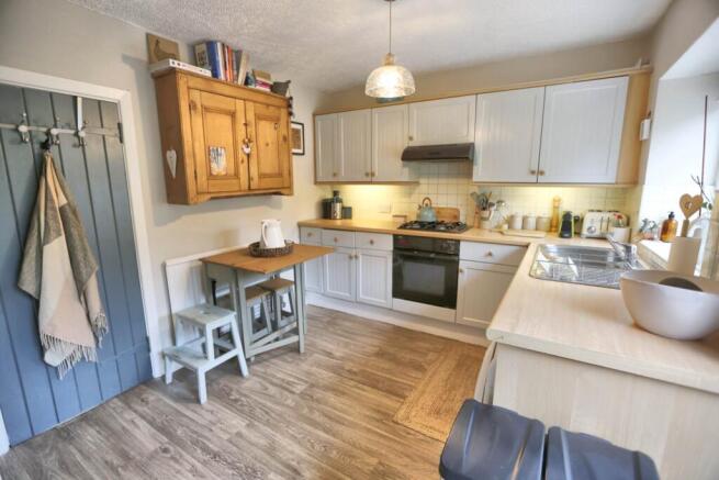 Long Row, Lowerhouse, Bollington photo 4
