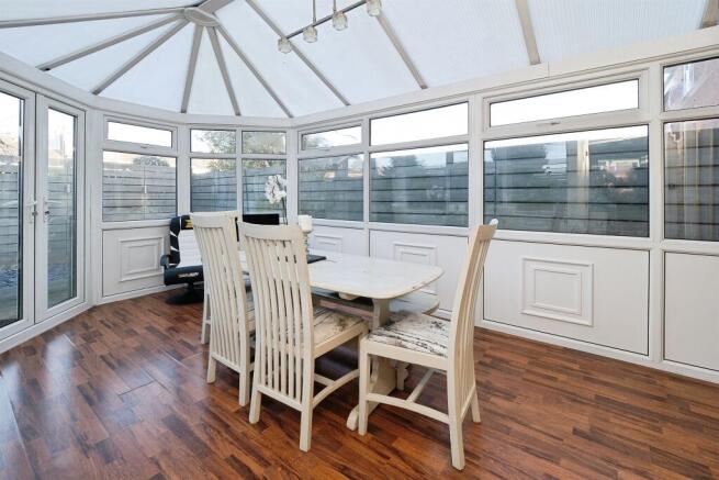 3 bed Detached for sale Image 4