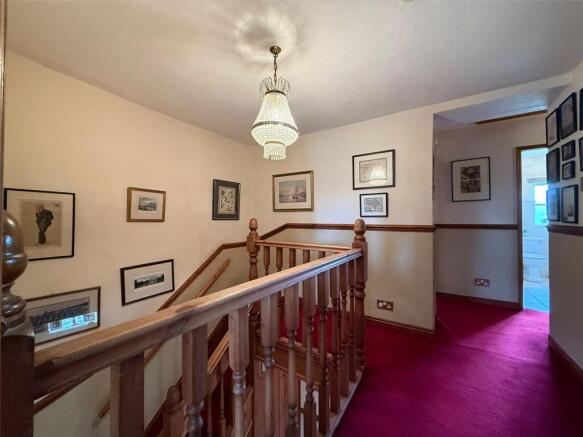 3 bed Semi-Detached for sale Image 11