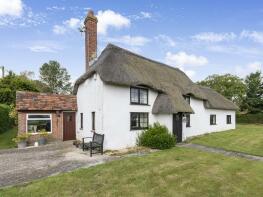 Myrtle Cottage, Kings Stag DT10 2AZ