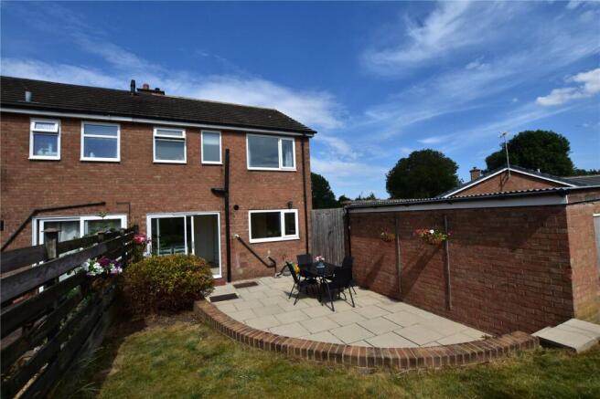 3 bed Semi-Detached for sale Image 12