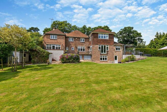 Garden & Rear