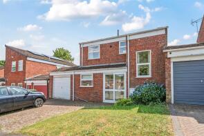 9, Langholm Green, Madeley, Telford TF7 5RN