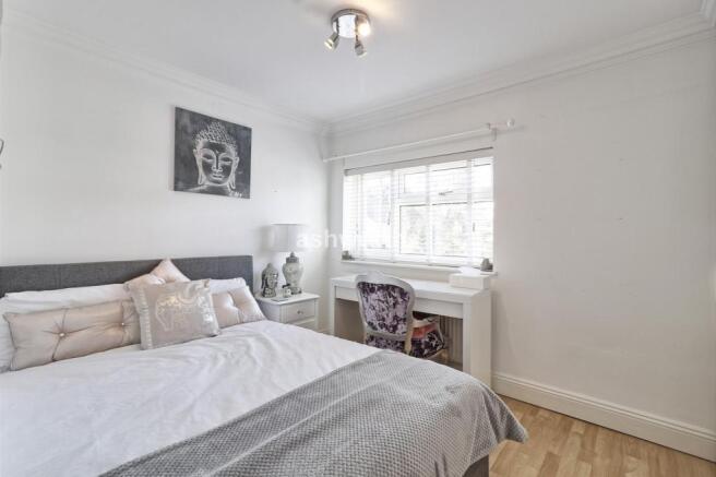 Double bedroom 2