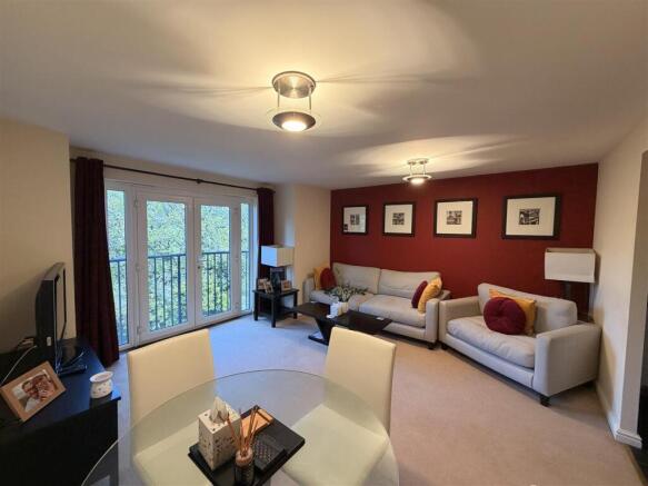 Bramleys Estate Agents - Flugel Way - Lindley (15)