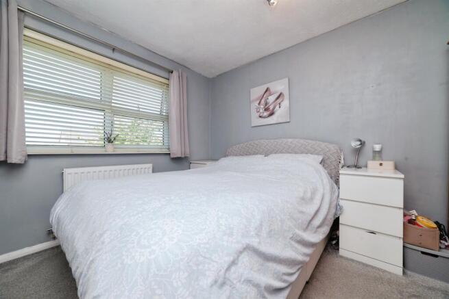 2 bed Semi-Detached for sale Image 10