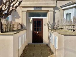 13, 9 15 Newgate Lodge, Norwich Avenue, Bournemouth BH2 5TG