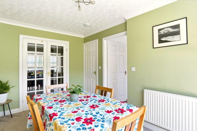3 bed Detached for sale Image 6