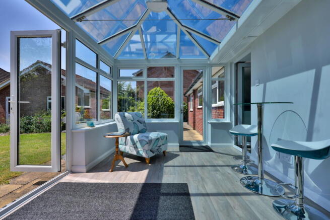 3 bed Detached Bungalow for sale Image 9