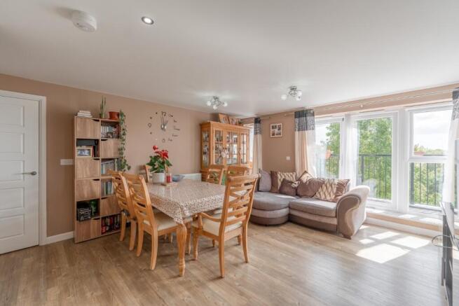 Summers Hill Drive, Papworth Everard, Cambridge, Cambridgeshire, CB23 3AA photo 4