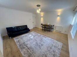 Flat 1, 7 Melbury Court, Winn Road, Southampton SO17 1AN