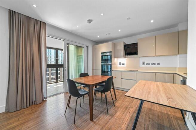 Kitchen/Dining Area