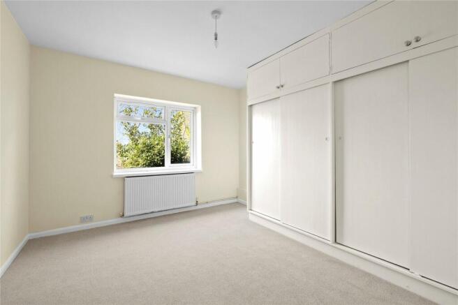 4 Bedrooms