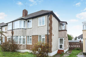29, Robin Hood Green, Orpington BR5 2AT