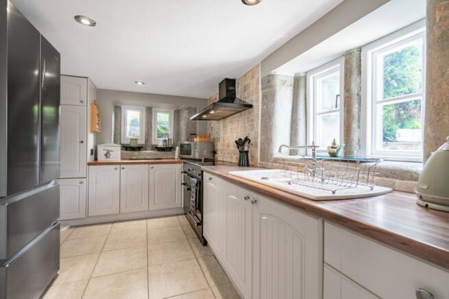 3 bed Cottage for sale Image 10