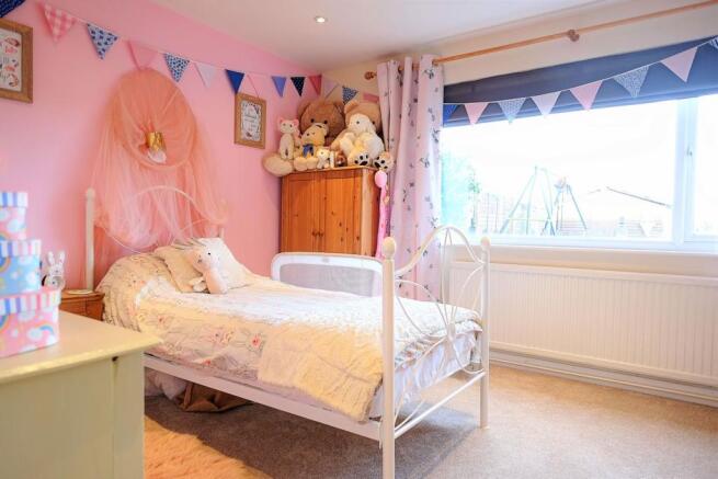 Dining Room/Bedroom