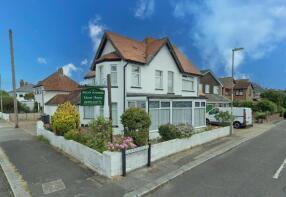 12, South Place, Lee-on-the-solent PO13 9AS