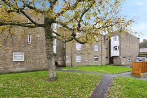 Flat 2, Wealden House, Elizabeth Road, Brentwood CM15 9NS