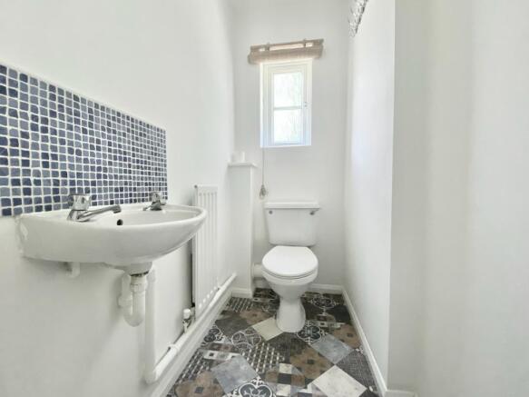 Cloakroom WC